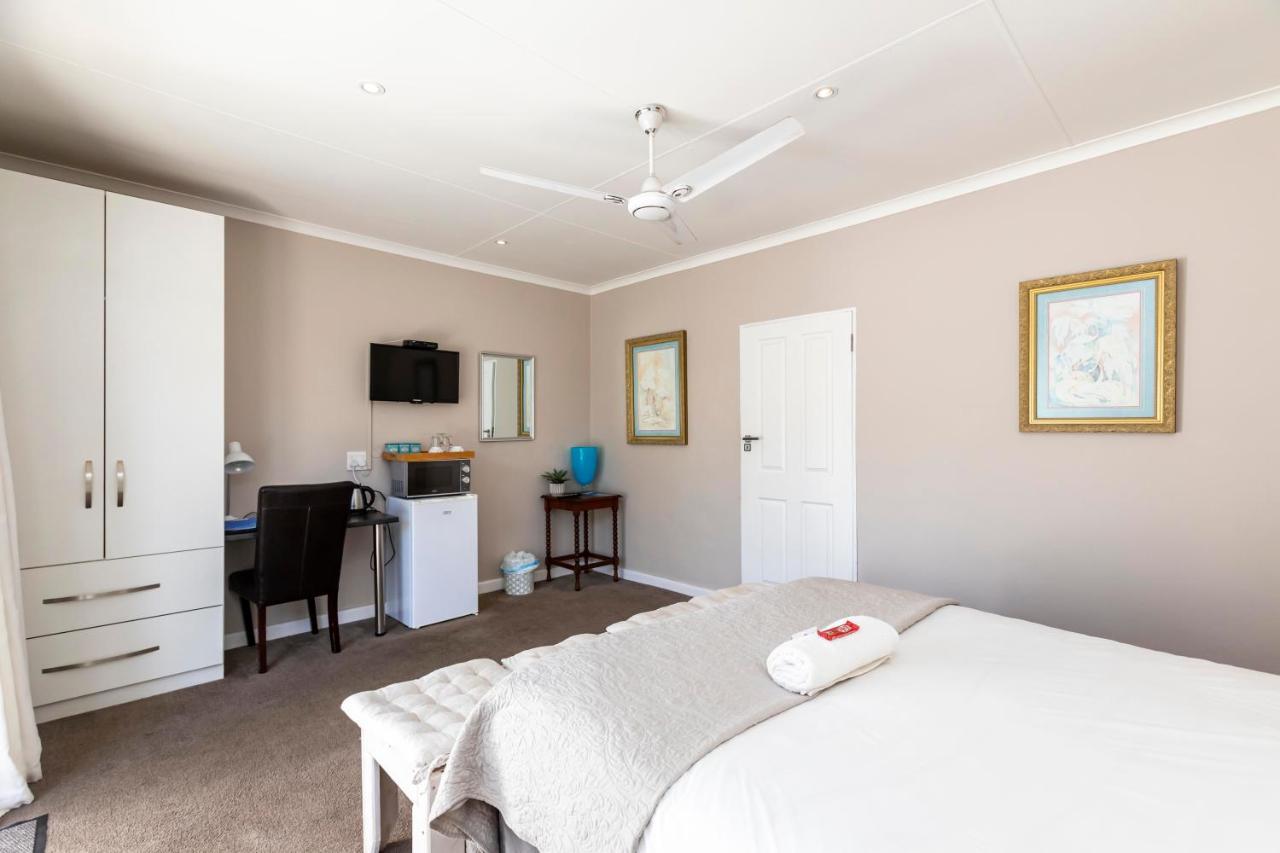 Fish Eagle Manor 4*
